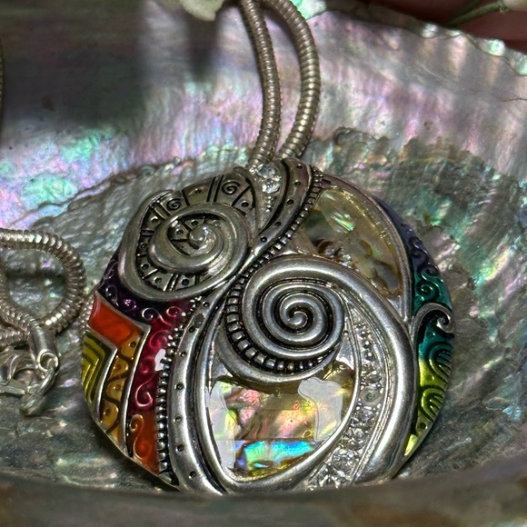 Jewelry - Colorful Silver Pendant Necklace T